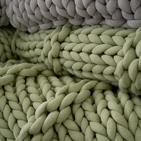 Super Chunky Knit Throw
