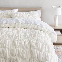 Cream Puff Microfiber Quilt
