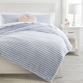 Open Box:   Channel Cloud Faux-Fur Quilt &amp; Sham