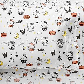 Hello Kitty&#174; Glow-in-the-Dark Halloween Sheet Set