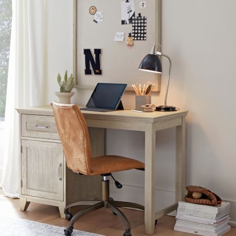 Contemporary Cool Study Space