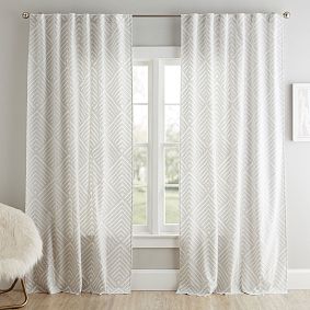 Alexis Curtain