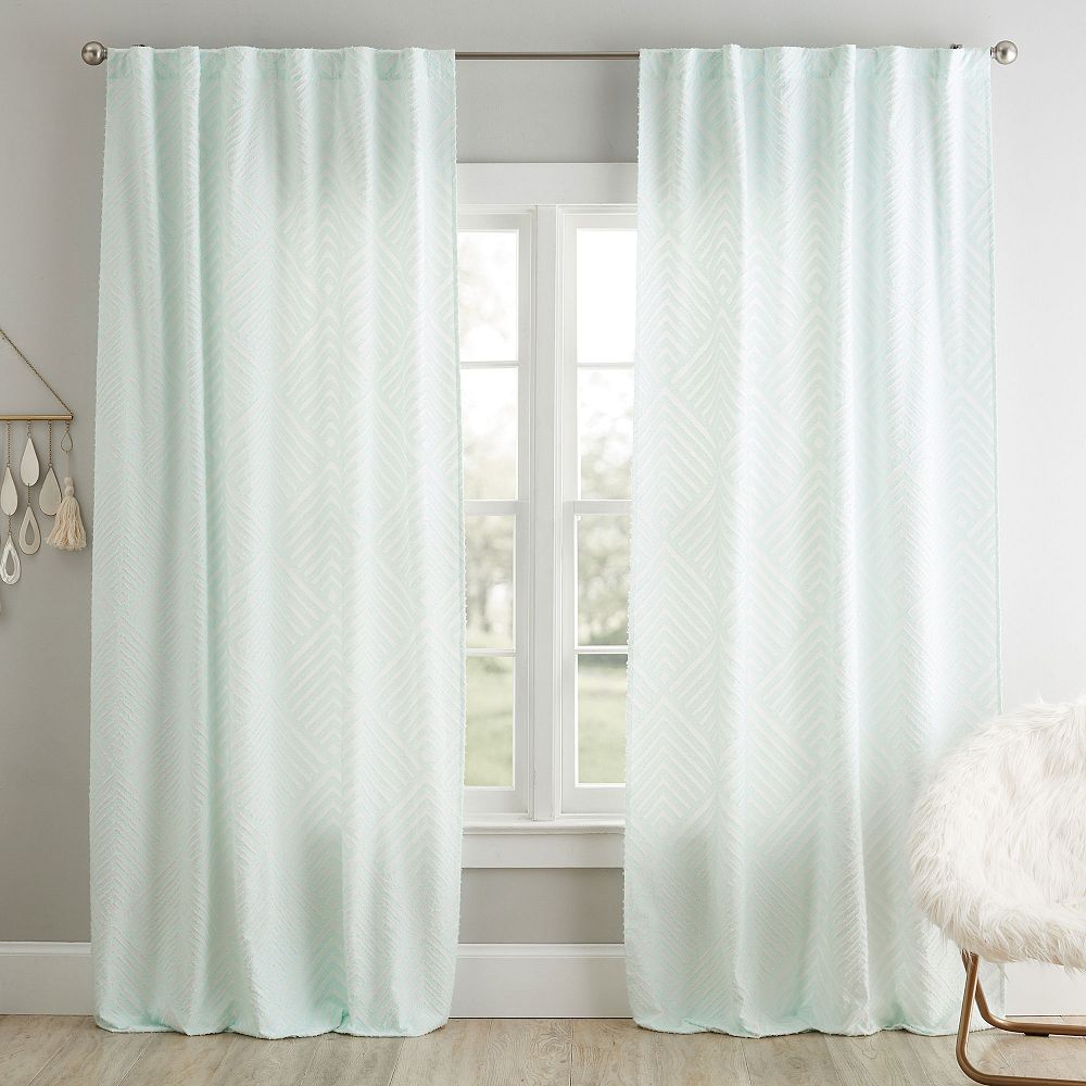 Alexis Curtain