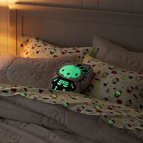 Hello Kitty&#174; Glow-in-the-Dark Halloween Sheet Set