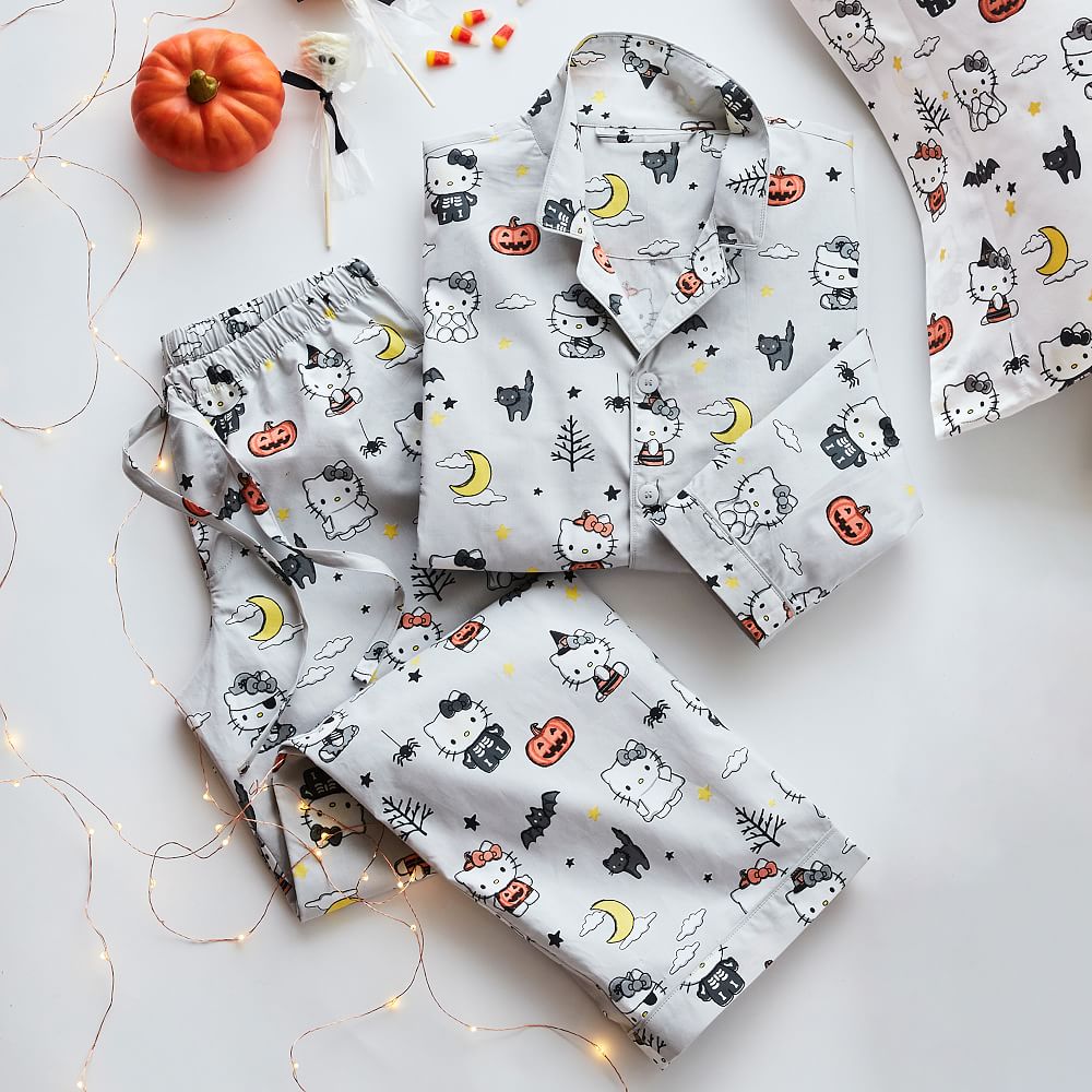 Hello Kitty&#174; Glow-in-the-Dark Halloween Loose Fit Pajama Set