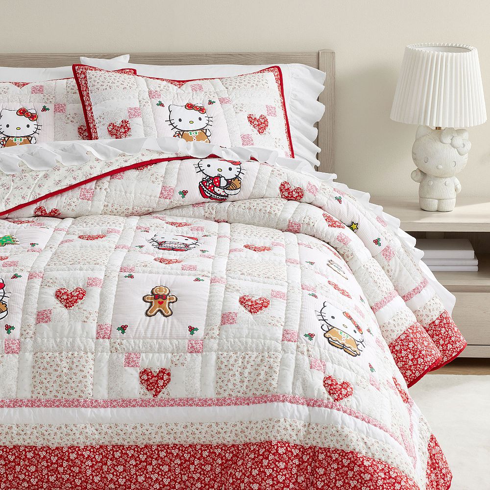 Hello Kitty&#174; Gingerbread Quilt
