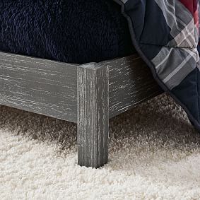 Costa Classic Platform Bed &amp; 5-Drawer Dresser Set