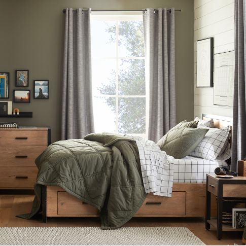 Earthy Treehouse Bedroom