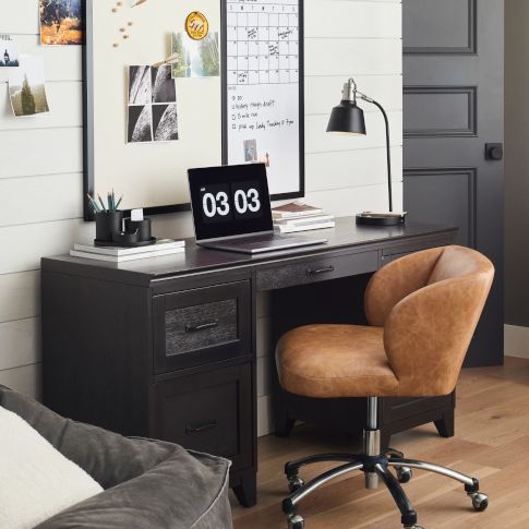 Dark &amp; Moody Study Space