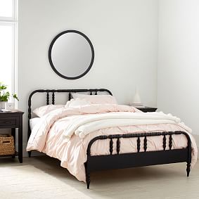 Layla Platform Bed