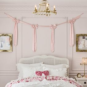 LoveShackFancy Satin Bow Garland (90&quot;)