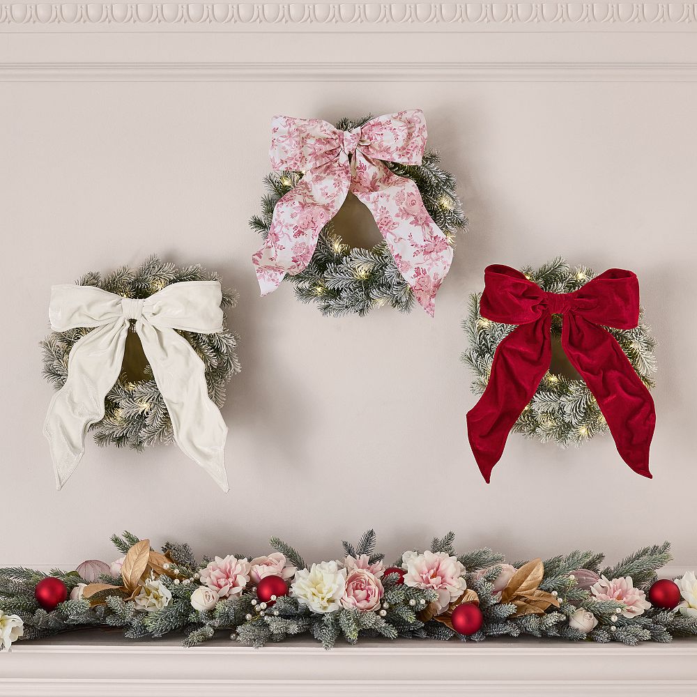 LoveShackFancy Light-Up Wreaths (15&quot;)