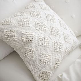 Diamond Loop Pillow Cover