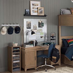 Metal Hook Rack (24")