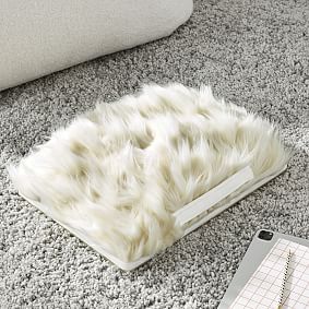 Faux-Fur Speaker Lapdesk - Llama