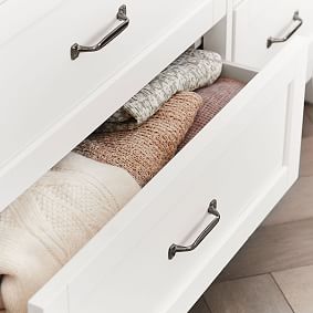 Hampton Daybed with Trundle &amp; 9-Drawer Dresser Set