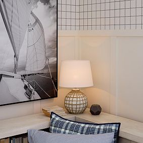 Fishing Net Ceramic Table Lamp (21&quot;)