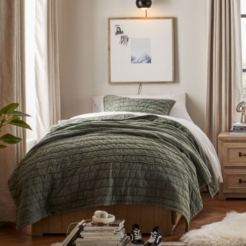 Mountain Lodge Bedroom