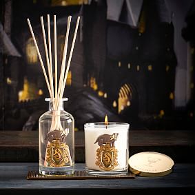 Harry Potter™ Hufflepuff™ Scented Candle &amp; Diffuser Set