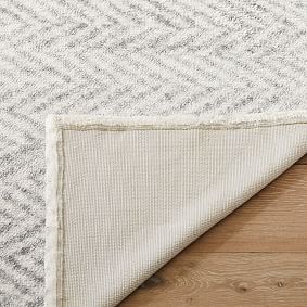 Open Box: Herringbone Washable Rug - Gray