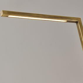 Greene Table Lamp with Charging Pad and USB (16&quot;)