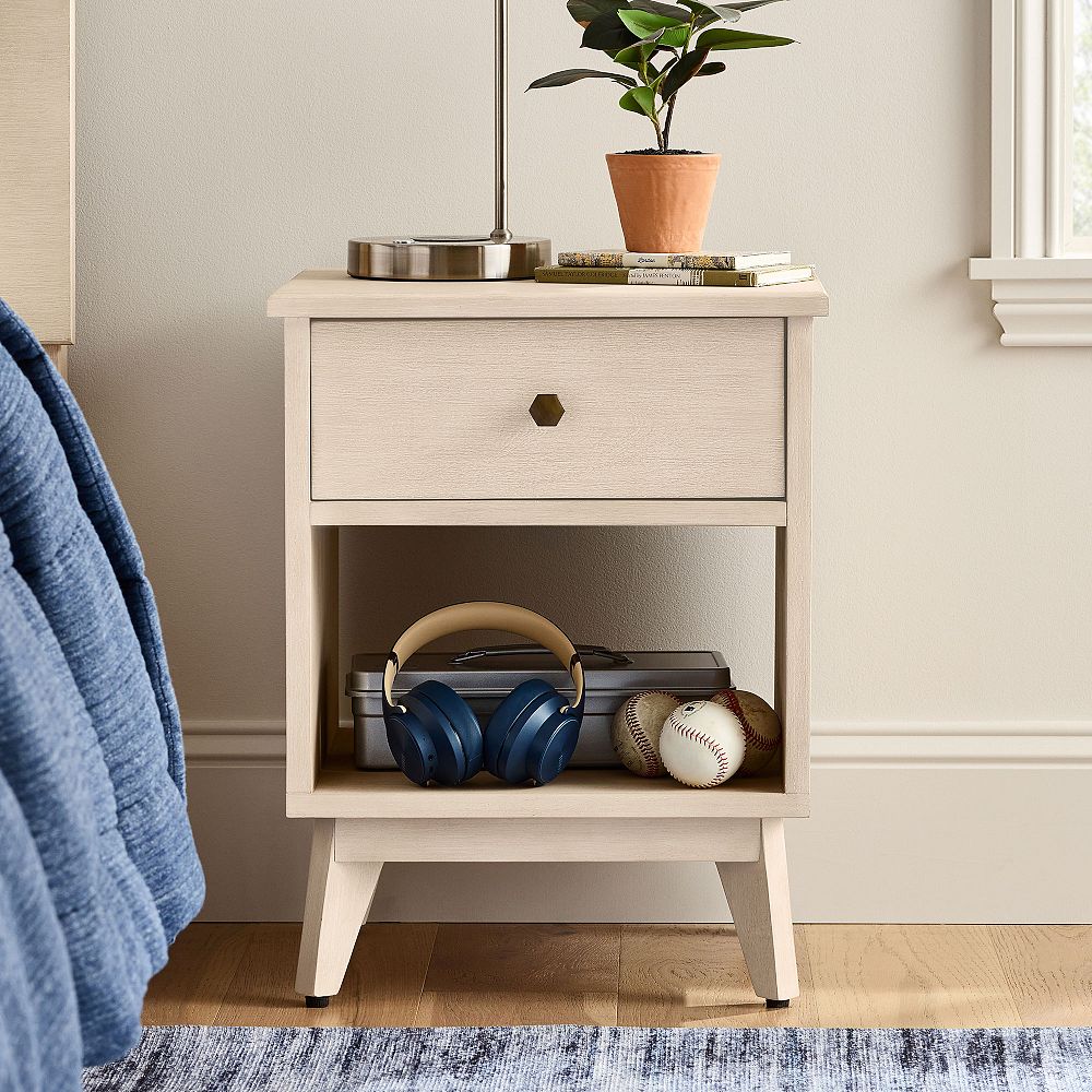 Keaton One-Drawer Nightstand (18&quot;)