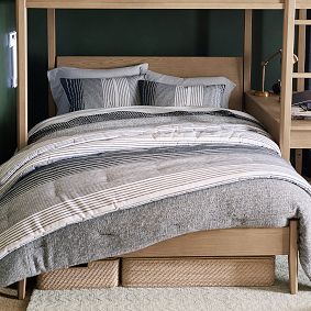 Jasper Stripe Comforter