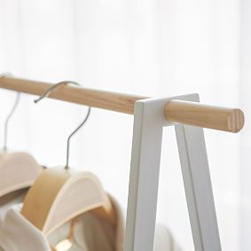 Coat Rack with Shelf (16"x30")