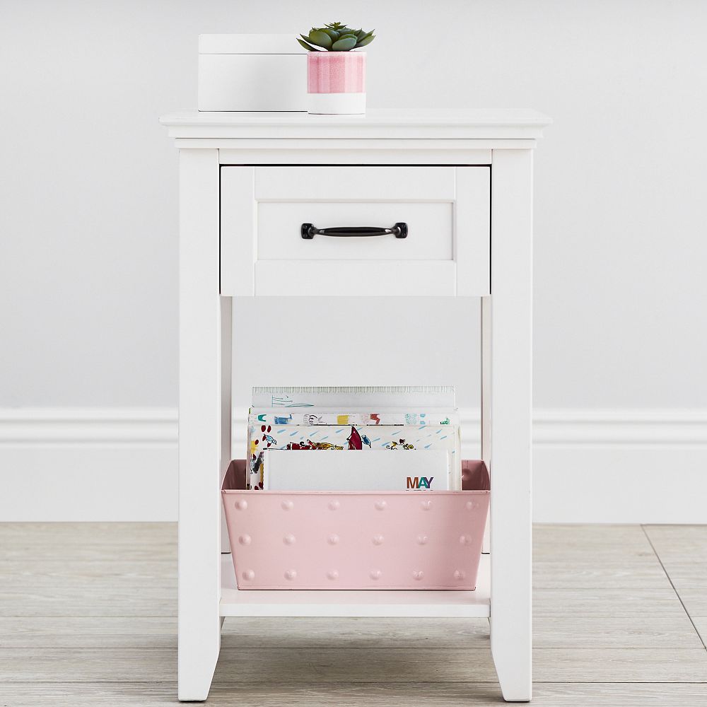 Hampton Nightstand (19&quot;)