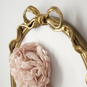 LoveShackFancy No Nails Pinboard (19"x24")