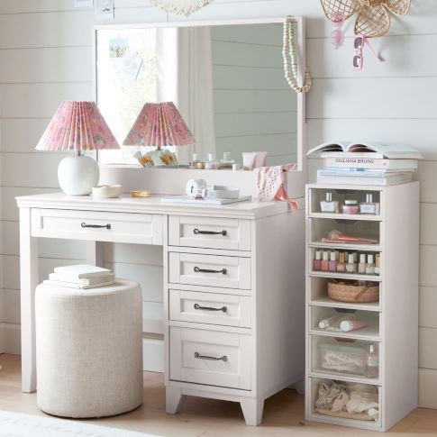 Looks &amp; Books Study Space