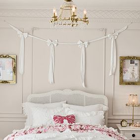 LoveShackFancy Satin Bow Garland (90&quot;)