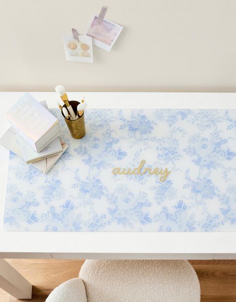 Clocks &amp; Desk Accessories