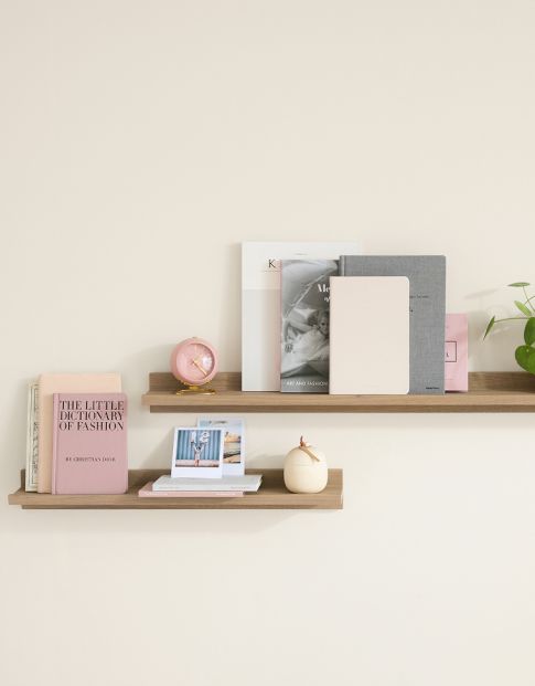 Shelves &amp; Wall Organization