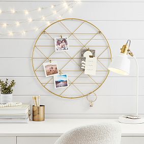 Round Metal Photo Grid