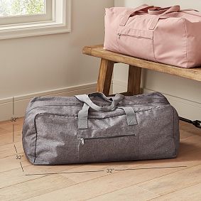 Zip Up Storage Laundry Duffle