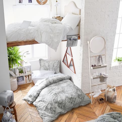 Organic Ruched Rosette + Natalia Bedroom