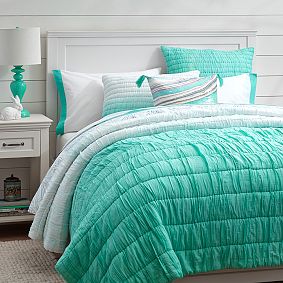 Ombre Ruched Quilt