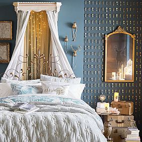 Harry Potter&#8482; Patronus&#8482; Mirror