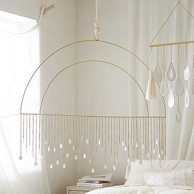 Metallic Chain Wall Hanging