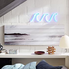 Wave Wall Light