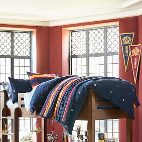 Harry Potter™ Hogwarts™ Striped Quilt 