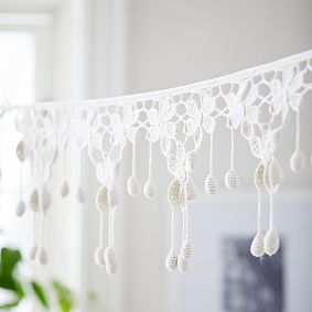Macrame Garland