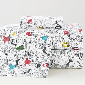 Peanuts®  Friends Flannel Sheet Set