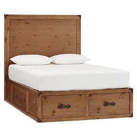 Traveler's Storage Bed