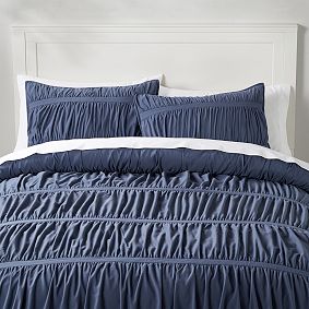 Pucker Up Comforter Set