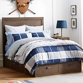 Traveler's Storage Bed