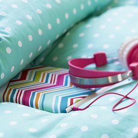 Girls Tablet Case, Multi Zig-Zag