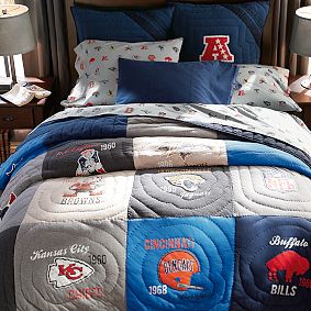 NFL Historic Quilt + Sham