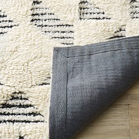 Triangle Stripe Rug